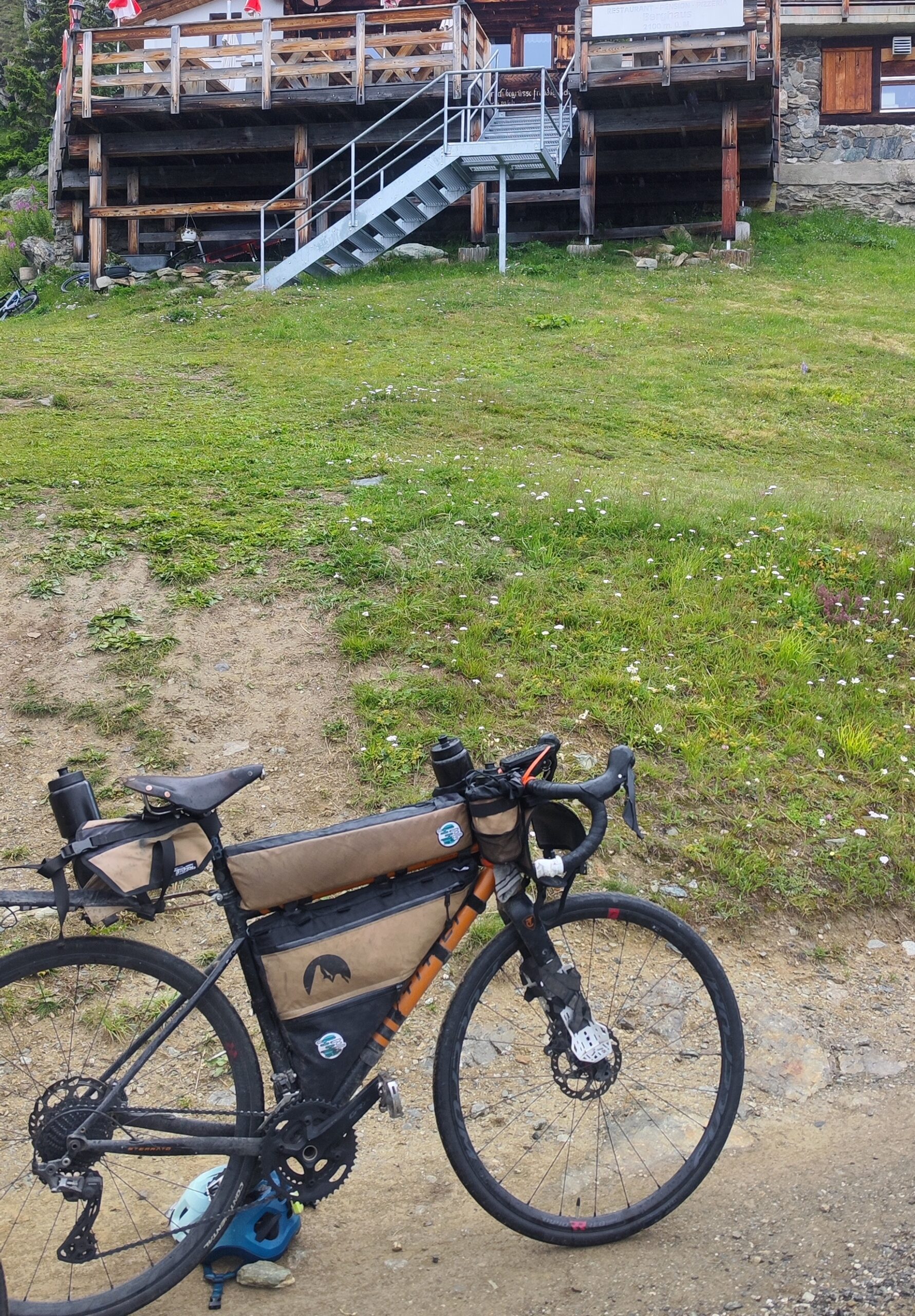 col de la cayolle cycling