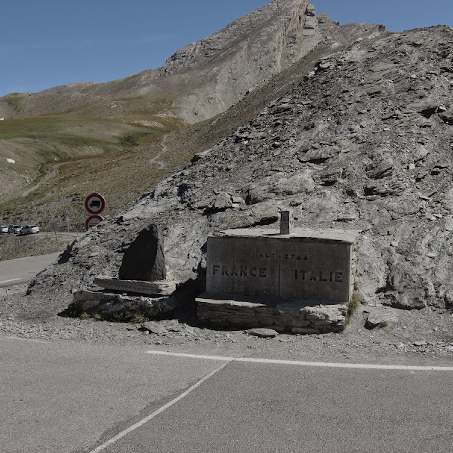 col agnel cycling