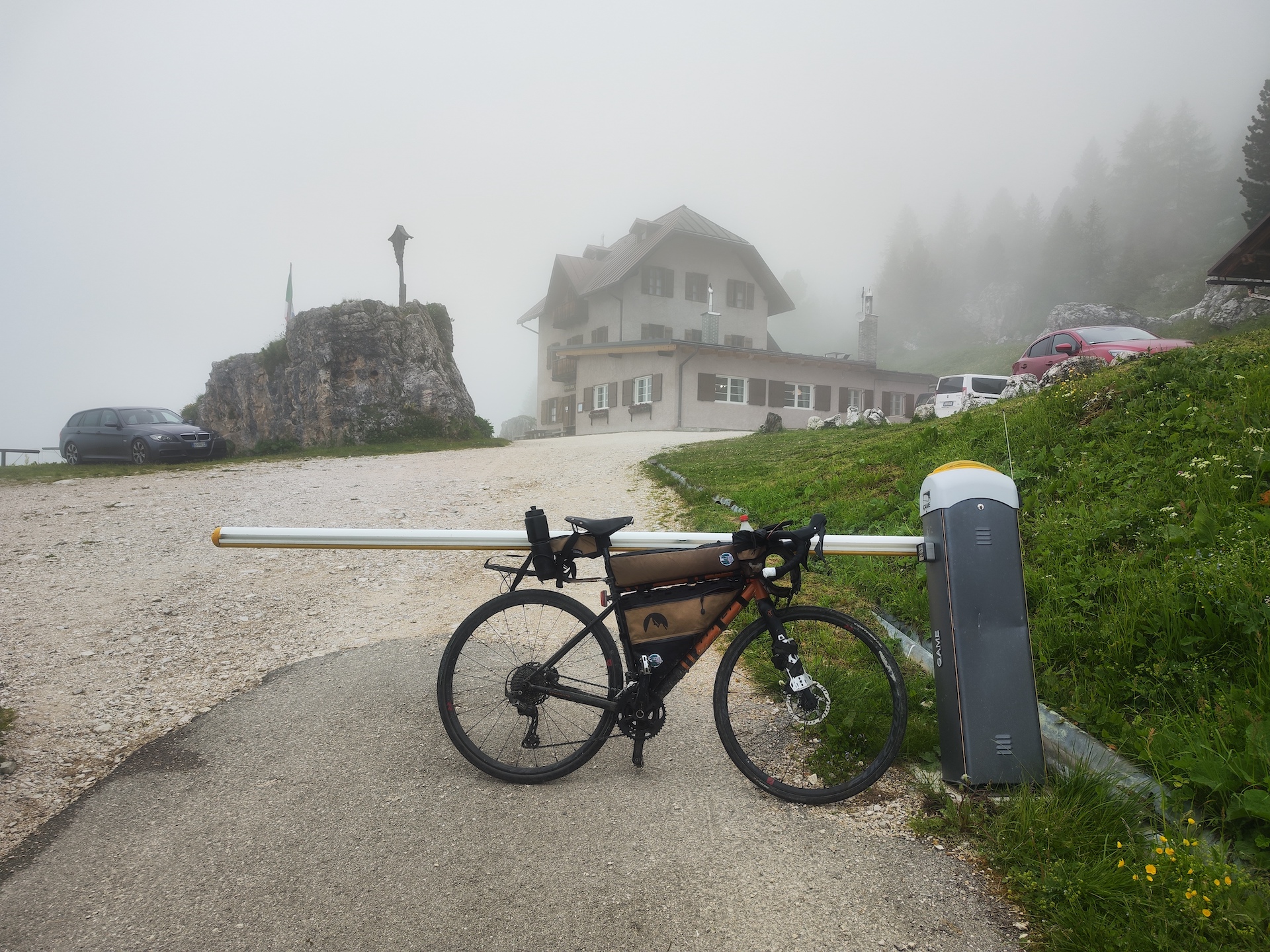 col de la cayolle cycling