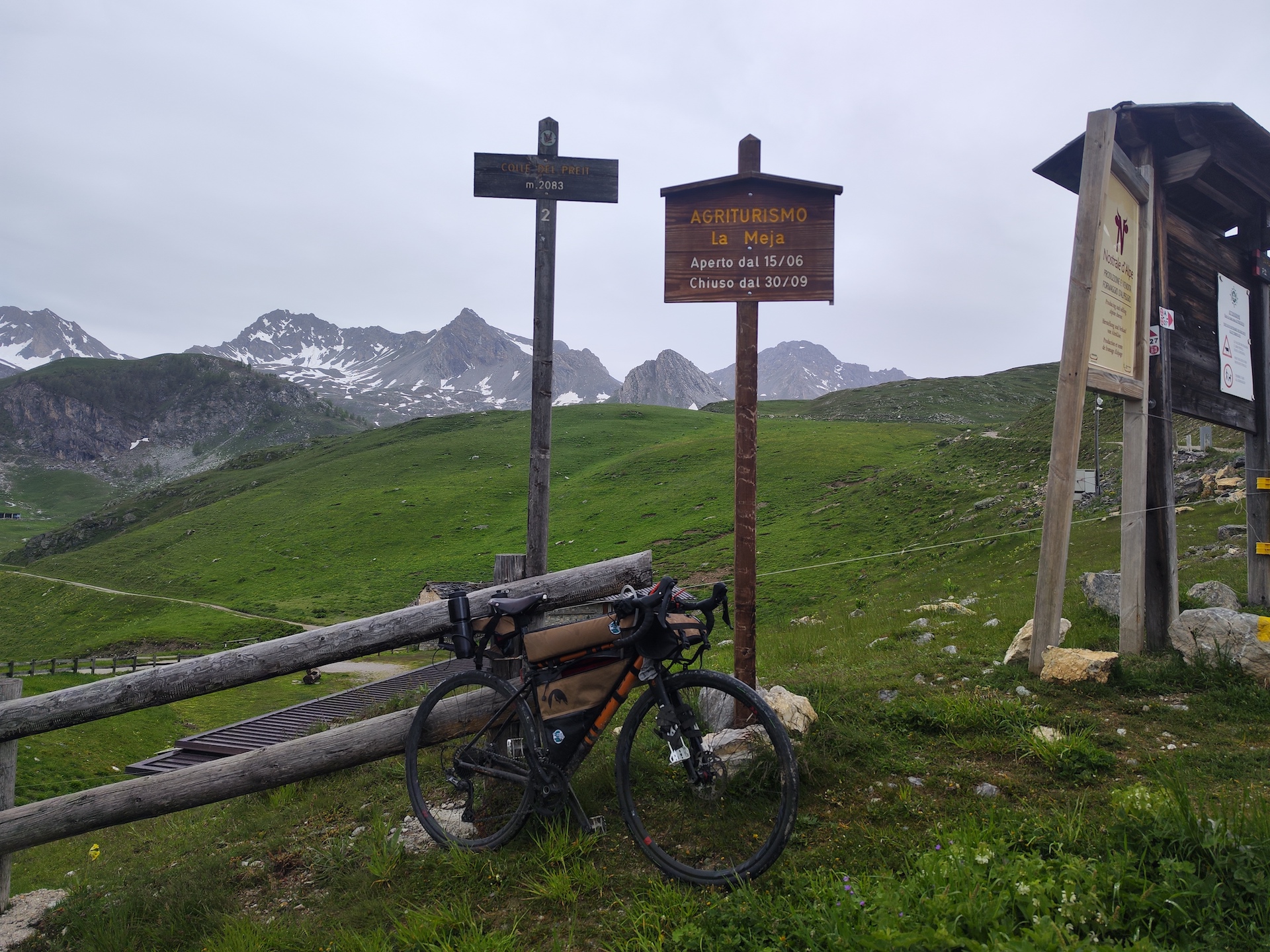 col de la cayolle cycling