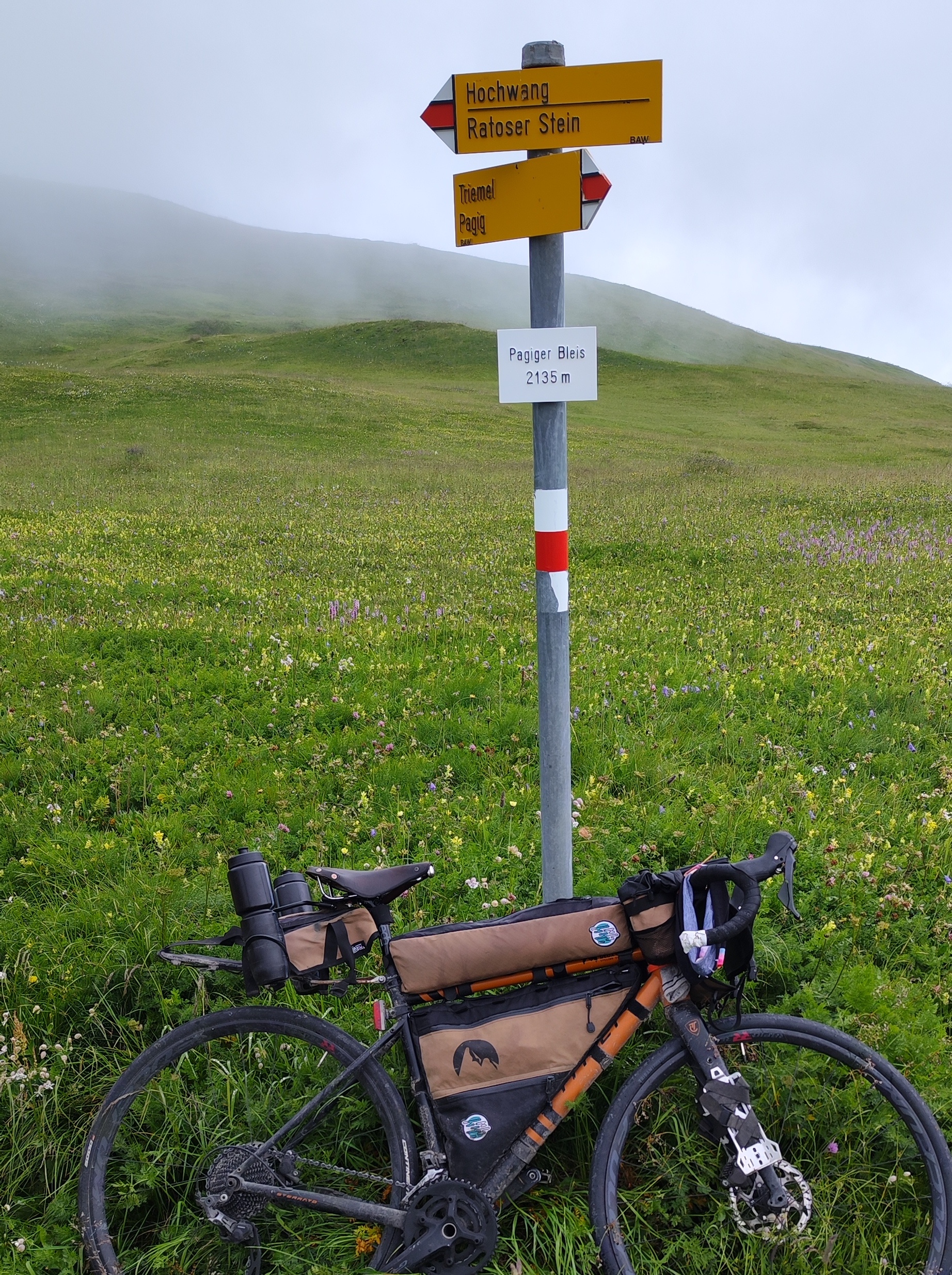col de la cayolle cycling